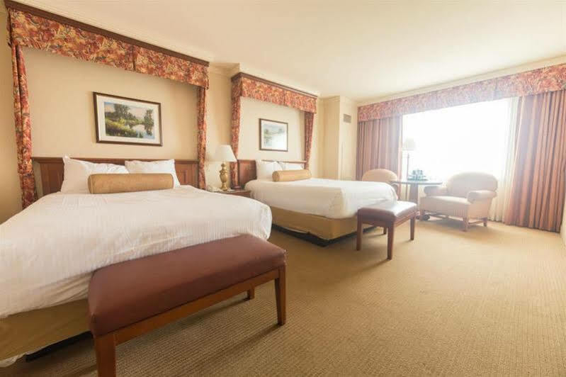 Hotel Hollywood Casino St. Louis Maryland Heights Esterno foto